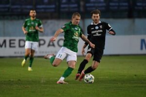 Карпати розгромлюють Оболонь чотирма забитими м&rsquo;ячами