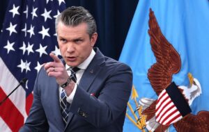 Шеф Пентагону натякнув, що Україна залишиться без боєприпасів