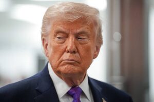 Трамп про розмову з Іраном: Хочемо, та нема з ким