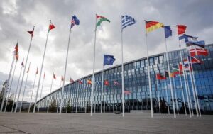 Європейські країни НАТО вперше витратили понад $500 млрд на оборону