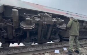 Аварія поїзда в Росії: зросла кількість потерпілих