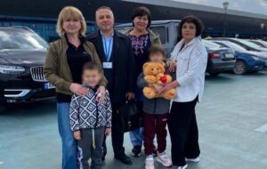 До України з Казахстану повернули двох дітей – омбудсмен