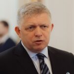 Фіцо зібрався на парад у РФ, однак Литва і Латвія закрили для нього небо