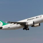 Іран частково відкрив повітряний простір для авіарейсів