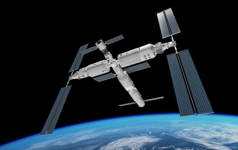 Іран використовував супутник Китаю для ударів по об&rsquo;єктах США – ЗМІ