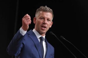 Мадяр прокоментував повернення Україні коштів Ощадбанку