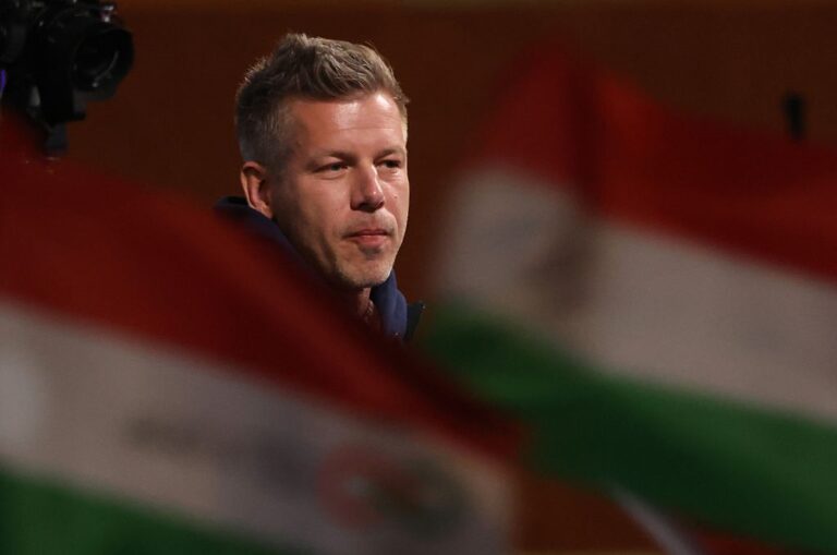 Мадяр розкрив деталі короткої розмови з Орбаном