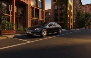 Mercedes-Benz представив оновлений EQS