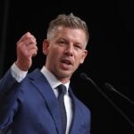 Новий лідер Угорщини пообіцяв позбитися держЗМІ