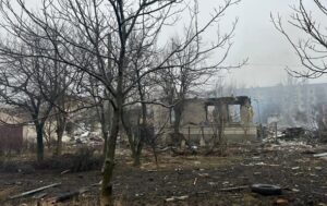 Обстріли Донеччини: є загиблий, 10 поранених