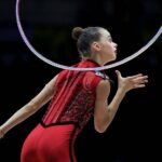 Онофрійчук переконливо крокує за медалями на Кубку світу в Баку