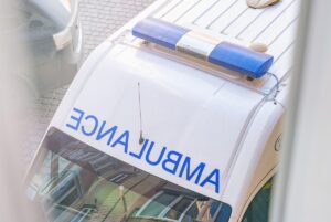 Поблизу ТЦ у Харкові стався вибух