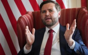 Порушення перемир’я: Венс відповів на закиди Ірану