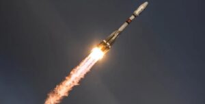 РФ запустила в космос ракету Союз із військовими супутниками
