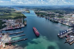 Ціни на проходження Панамським каналом сягнули рекорду – FT