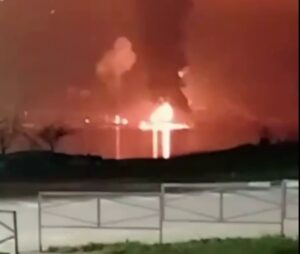 У Новоросійську після БпЛА знову палає порт – ЗМІ