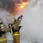 У російському Оренбурзі палають резервуари з нафтопродуктами – пабліки