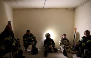 Удар по будинку в Дніпрі: роботи ДСНС завершені