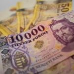 Угорський форинт почав раптово дорожчати