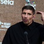 Верхувен пригрозив достроково завершити бій з Усиком