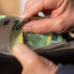 Євро подорожчало до нового історичного максимуму