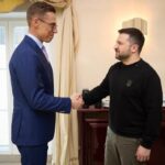 Зеленський поговорив із президентом Фінляндії