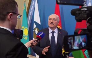 500 цілей у Білорусі: Лукашенко відповів погрозами