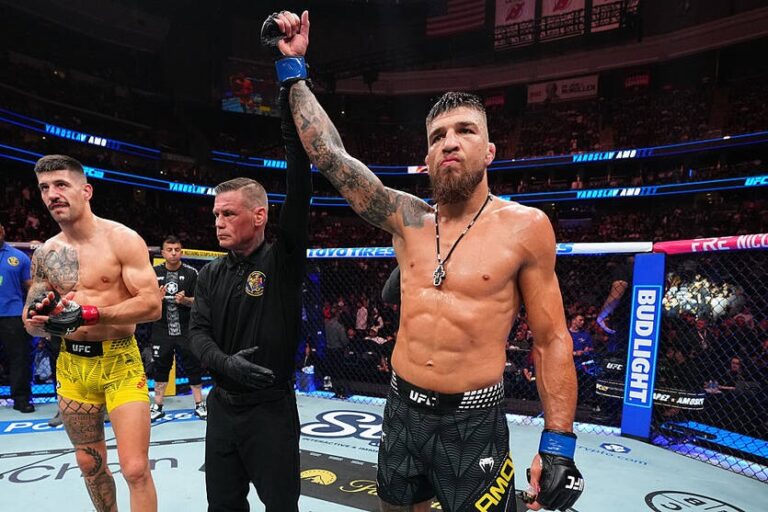 Амосов здобув другу перемогу в UFC