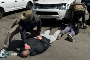 “Благодійників” викрили на схемі для ухилянтів