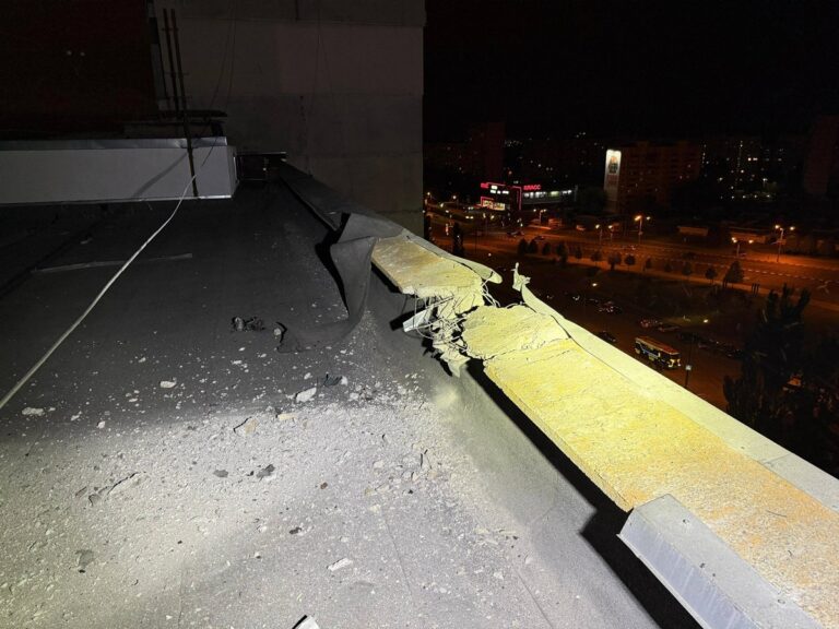 БПЛА атакували Харків: є пошкодження
