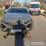 На Київщині водій збив двох дітей на самокаті