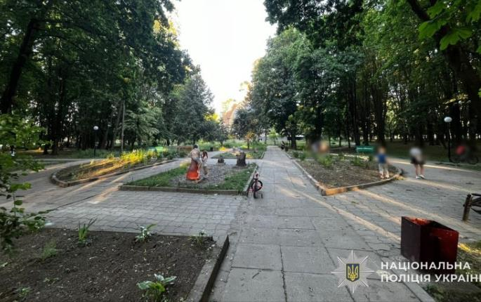 На Львівщині 10-річний хлопчик наїхав велосипедом на 3-річного малюка