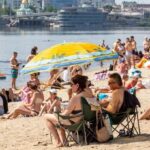 Пляжний сезон: де і за скільки в Україні можна відпочити