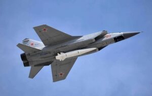 По всій Україні повітряна тривога через зліт МіГ-31К