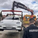 Поліція провела десятки обшуків у керівників ТЦК