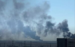 Сьомий з початку весни російський НПЗ зупинився через удари дронів – ЗМІ