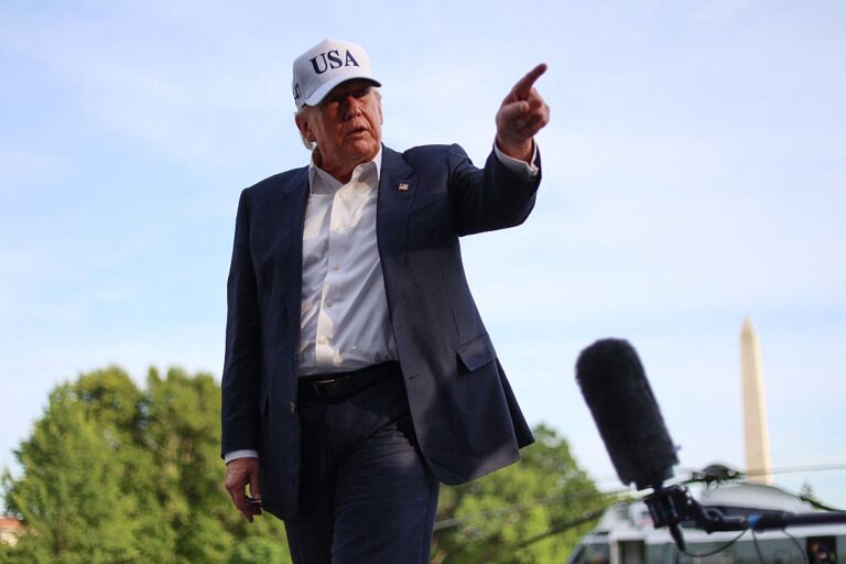 Трамп чотири місяці веде перемови про контроль над Гренландією – ЗМІ