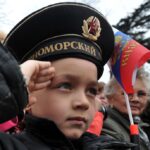 У Бердянську дітей змусили виготовляти речі для російських військових – ЦНС