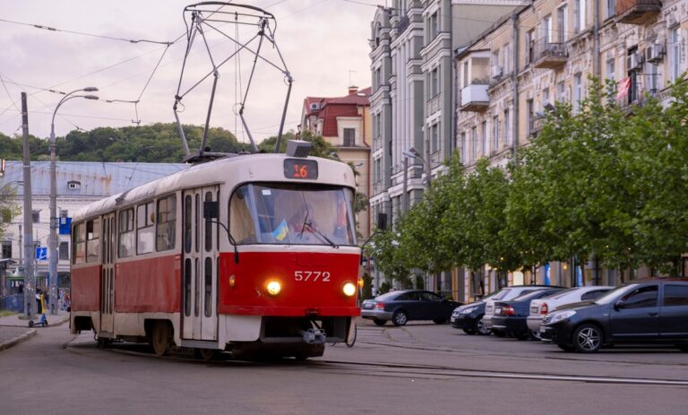 У Києві тарифи на проїзд підвищать у чотири рази