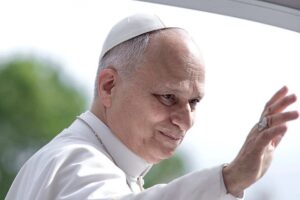 Уперше за 18 років: Папа Римський відвідає Францію