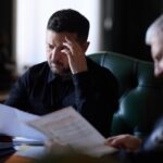 Зеленський розповів, як росіяни грабують ТОТ