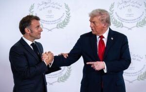 100% мит: Трамп висунув ультиматум Макрону