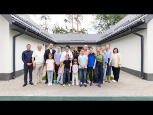 Ще одна велика прийомна родина отримала новий будинок у межах проєкту «Адреса дитинства»