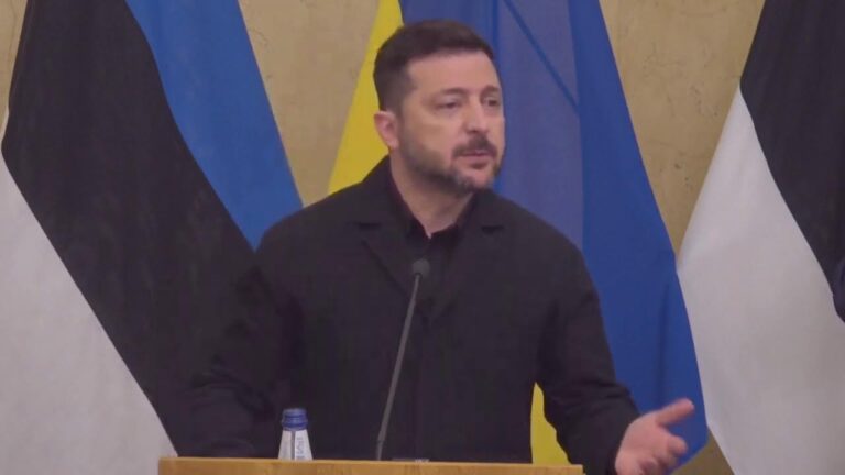 Спілкування Володимира Зеленського з медіа разом із Президентом Естонії Аларом Карісом