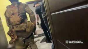 Поліція викрила шахрайську схему псевдоінвестування, жертвами якої стали громадяни Чехії