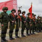 Білоруська опозиція попередила Київ про підготовку Лукашенка до війни