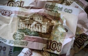 Борги росіян та бізнесу з податків рекордно зросли