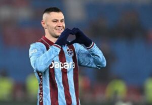 Чемпіон Греції посилиться футболістом збірної України