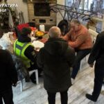 Екскомандир переплатив 36,6 млн на зимових куртках і штанах для військових