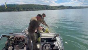 Рибоохоронці Держрибагентства очистили Дністровське водосховище від браконьєрських сіток
